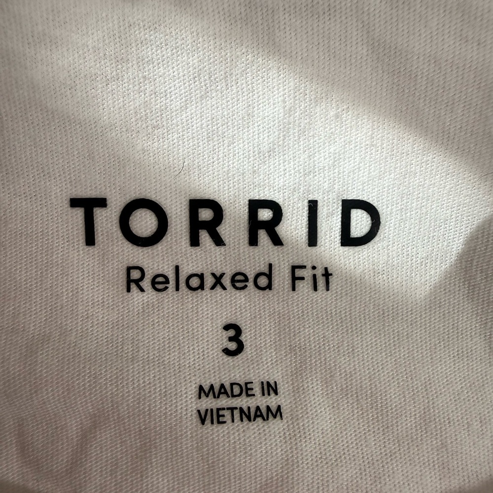 NWT Torrid white relaxed fit T-shirt with USA applique size 3-3X/22-24 - Picture 8 of 9